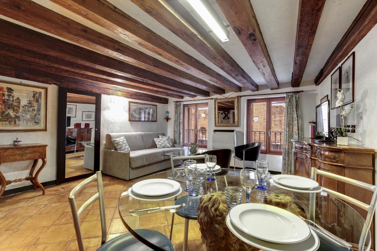 Canal View Suite In Rialto By Wonderful Italy Venedik Dış mekan fotoğraf