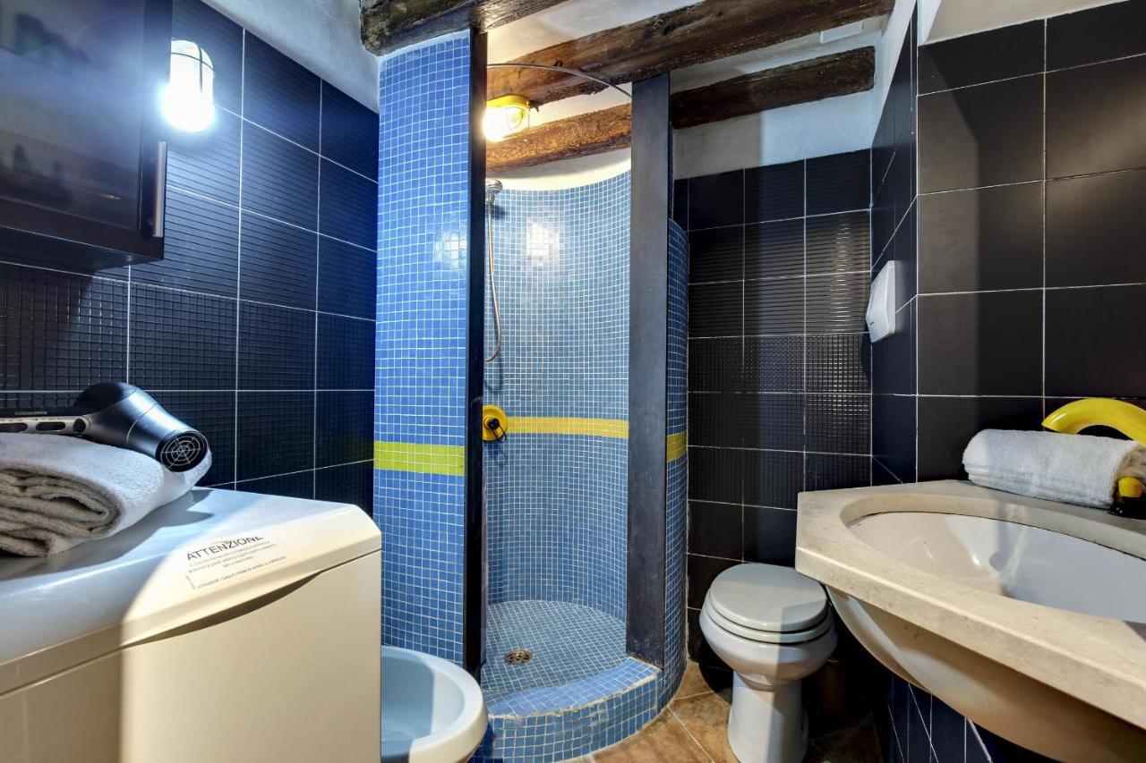 Canal View Suite In Rialto By Wonderful Italy Venedik Dış mekan fotoğraf