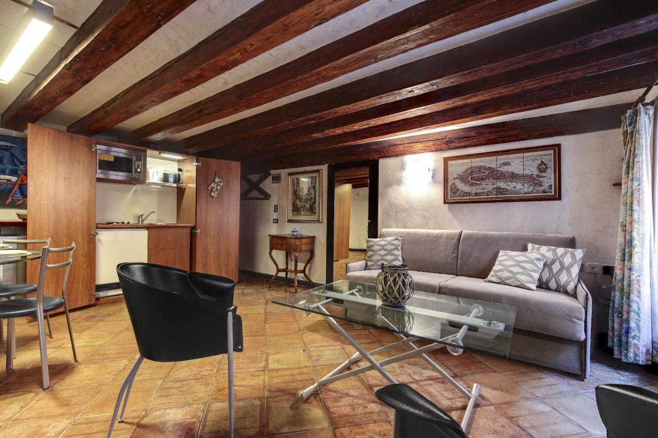 Canal View Suite In Rialto By Wonderful Italy Venedik Dış mekan fotoğraf