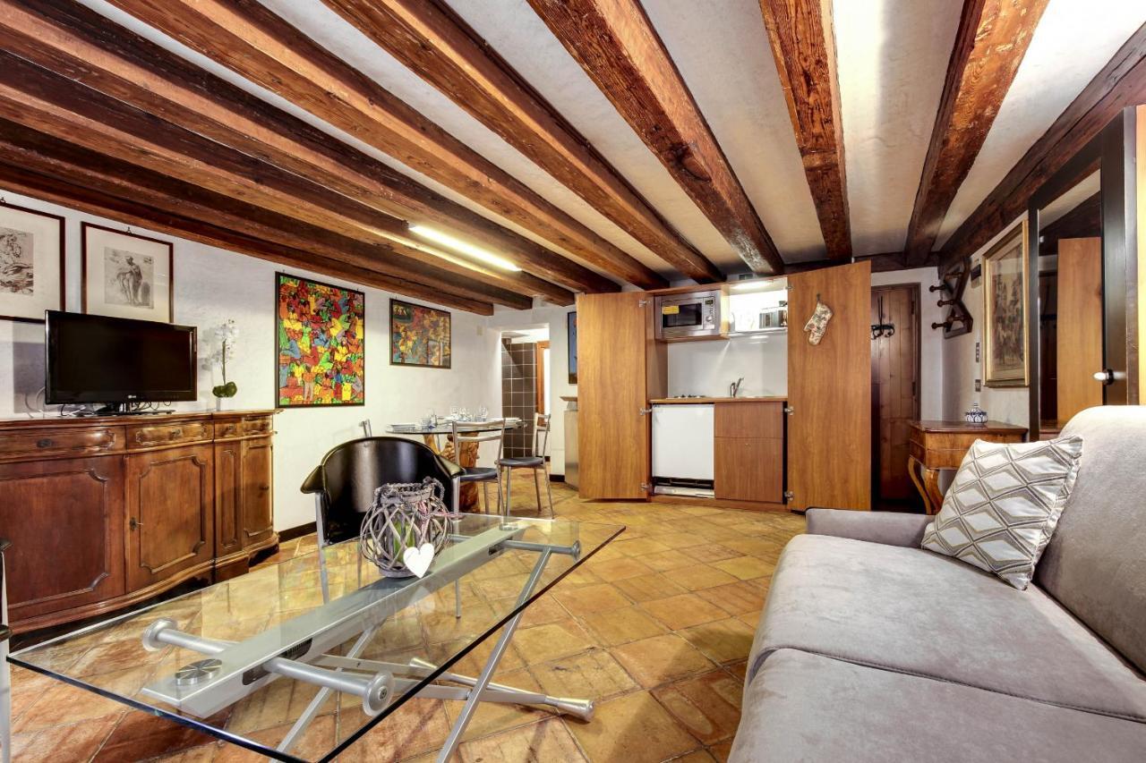 Canal View Suite In Rialto By Wonderful Italy Venedik Dış mekan fotoğraf